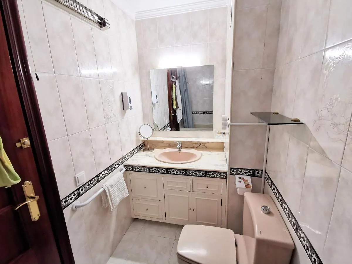 Piso Tranquilo En San Fernando Apartment Spain