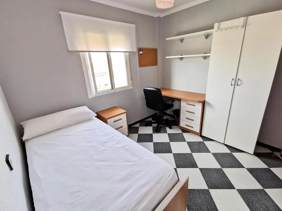 Piso Tranquilo En San Fernando Apartment 0*,  Spain